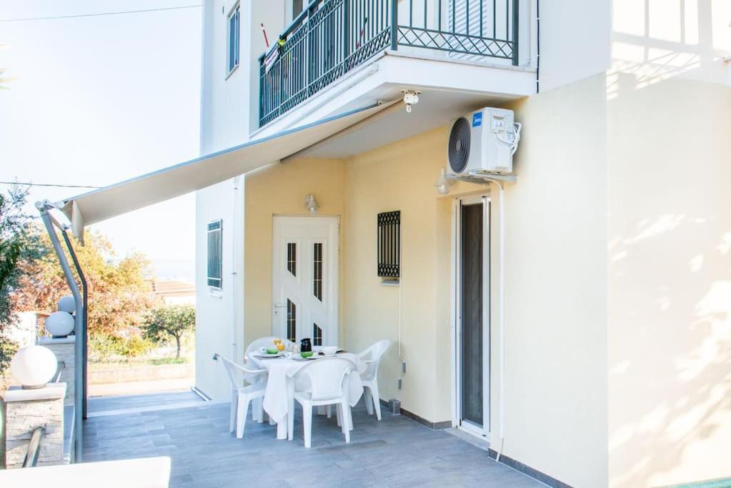 Όμορφο Παραθασυγκρότημα Ενοικιαζόμενων Καταλυμάτων Ως Ολόκληρος Χώρος - Chrani, Ελλάδαλάσσιο Διαμέρισμα Zewnętrze zdjęcie
